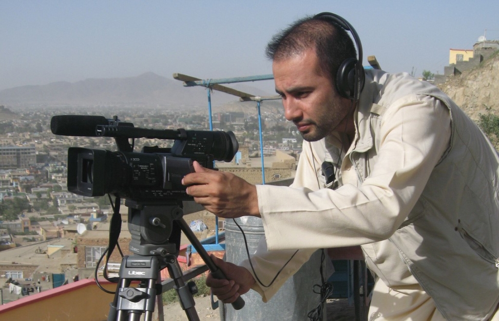 قُتل الصحفي ذبيح الله تمانا في هجوم لطالبان في جنوب أفغانستان في يونيو 2016