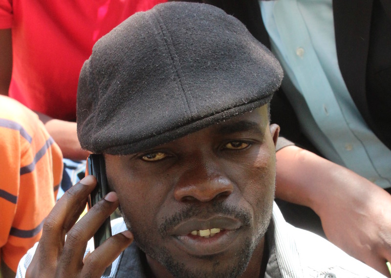 Itai Dzamara, arrested in a barbershop in Harare.©Kumbirai Mafunda/ZLHR