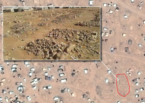 Satellite image showing location of grave site at the informal refugee camp in Rukban on the Syrian-Jordanian border where tens of thousands of refugees are stranded. © CNES 2016, Distribution AIRBUS DS. Screenshot from video obtained via the Tribal Council of Palmyra and Badia