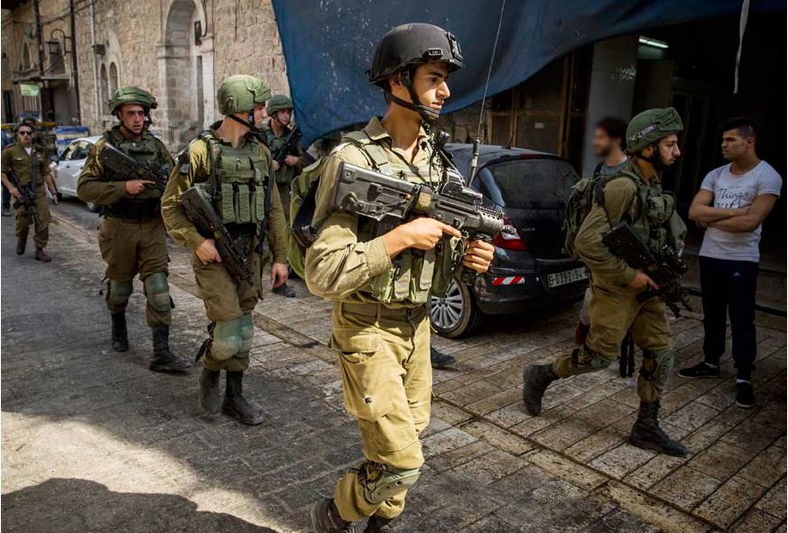 Israeli troops on patrol in Hebron, 14 September 2017. © Amnesty International