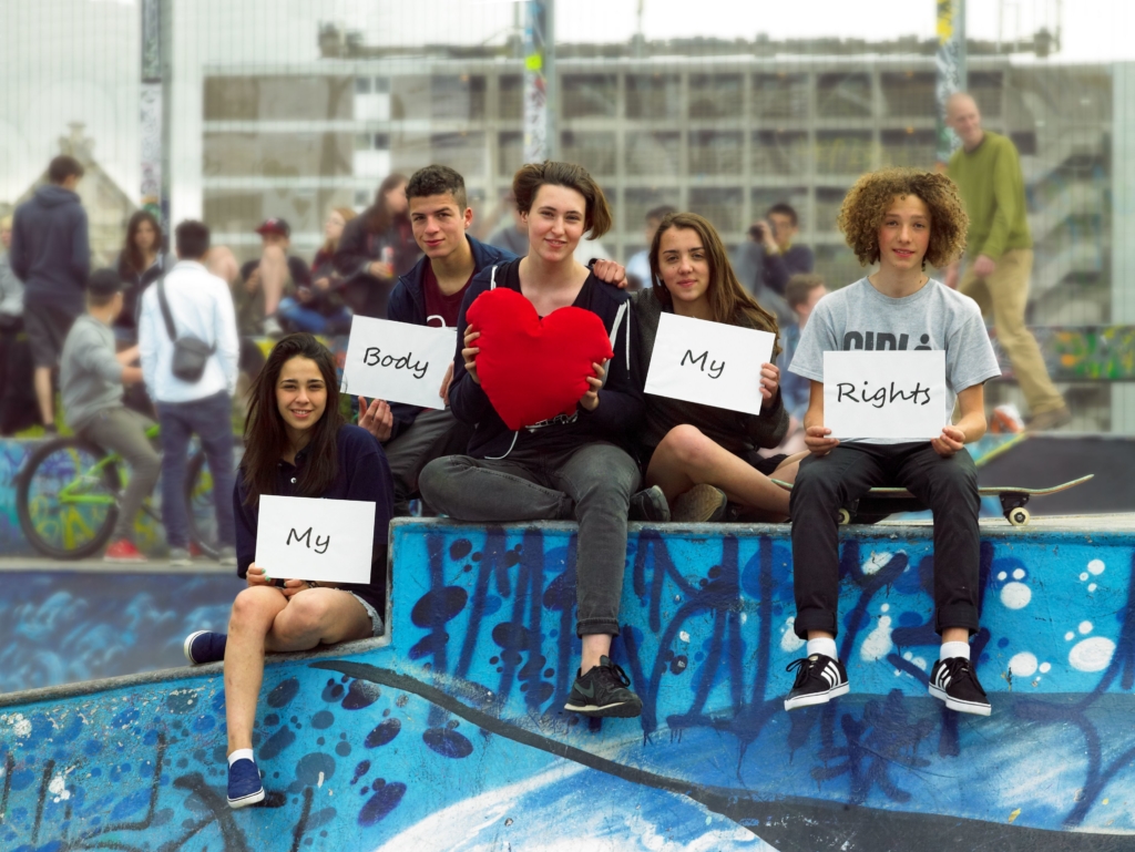 Young activists take the My Body My Rights campaign to a skate park after a Speaking Out workshop in Brussels, Belgium. June 2014.  © Amnesty International