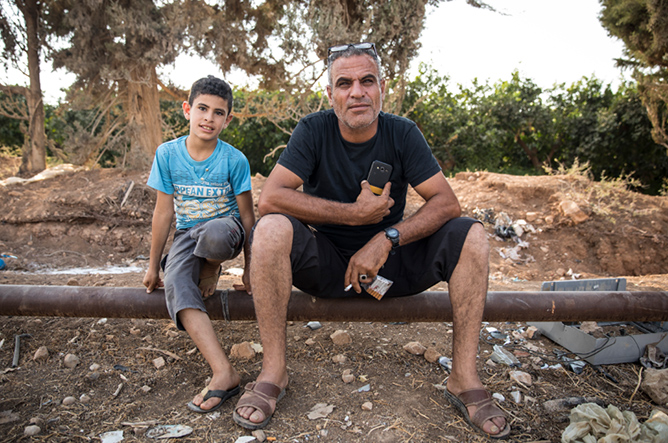 Ihab Saleh recounted to Amnesty International researchers how, at the beginning of September 2017, Israeli authorities cut the water supply to the village for five days claiming that residents had taken more than allotted to them through unauthorized means. Ihab’s crops died due to this cut-off, with damages to his business of around 10,000 NIS (approximately 2,820 USD). He says there was no notice before the supply was cut, and there was no drinking water for any of the residents who had to travel five km to a neighbouring village to bring water in trucks. © Amnesty International

“In this village we want peace, whatever the Palestinian Authority says - we do. Whatever the Israeli army says - we do…. all we want to do is farm our land,” he told Amnesty International.