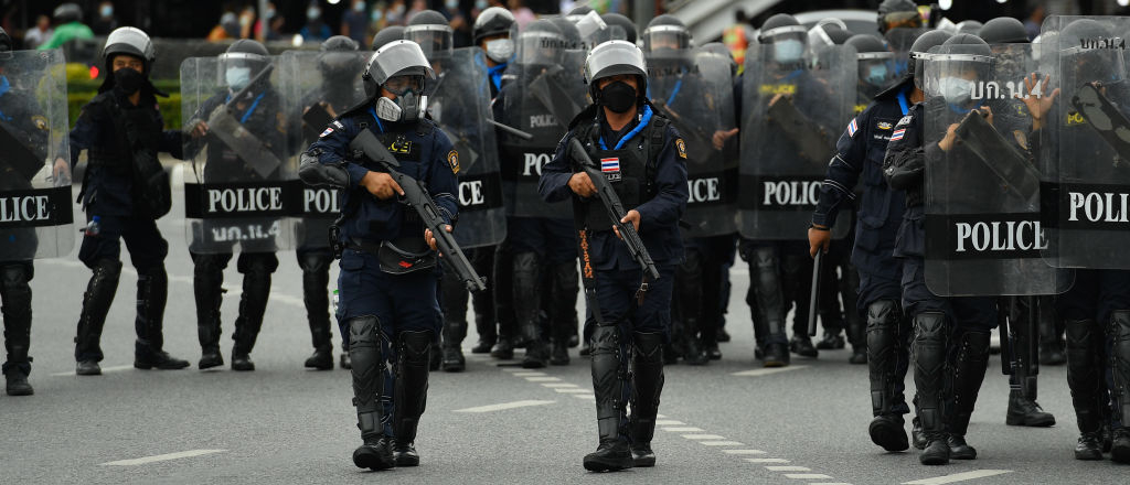 Thai riot police armed with rubber bullets