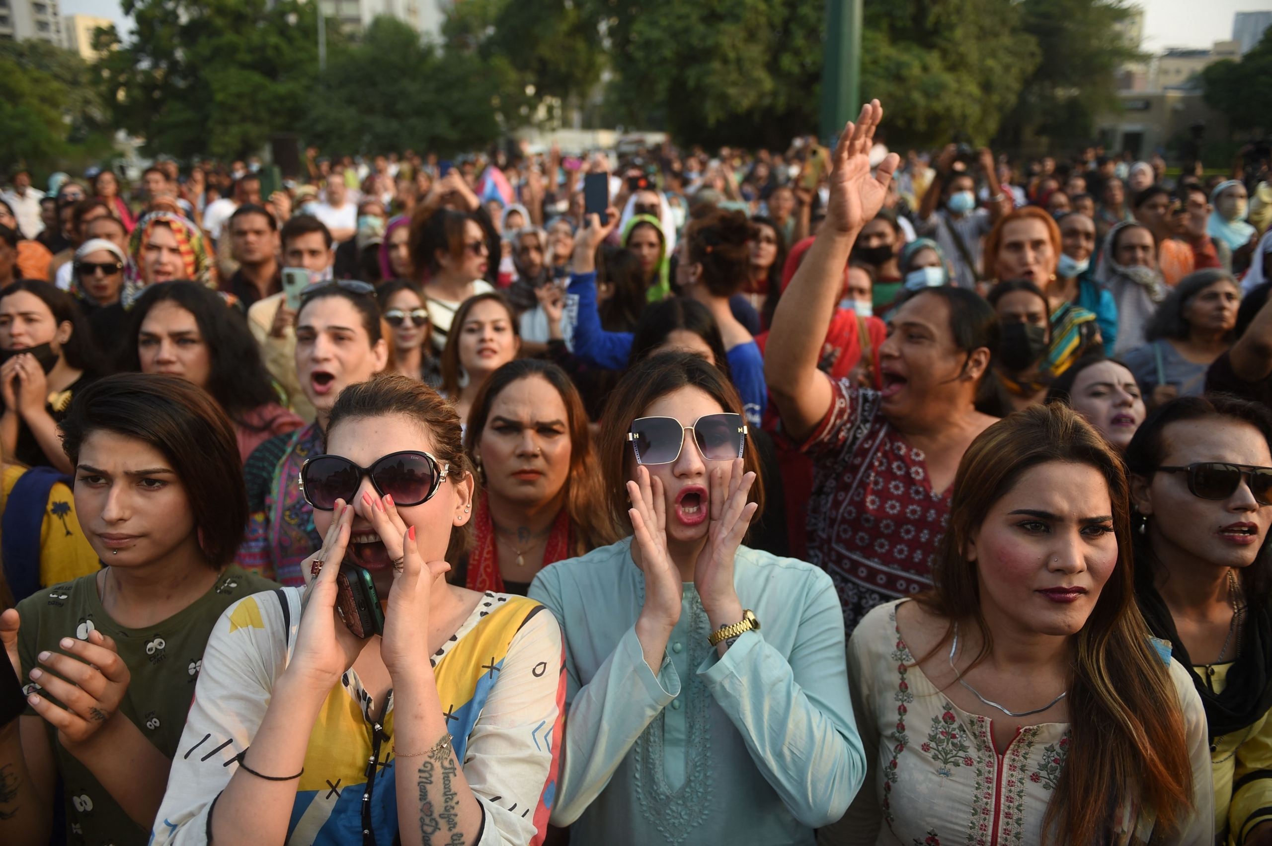 Pakistan Revocation of rights of transgender and gender-diverse people must be stopped image