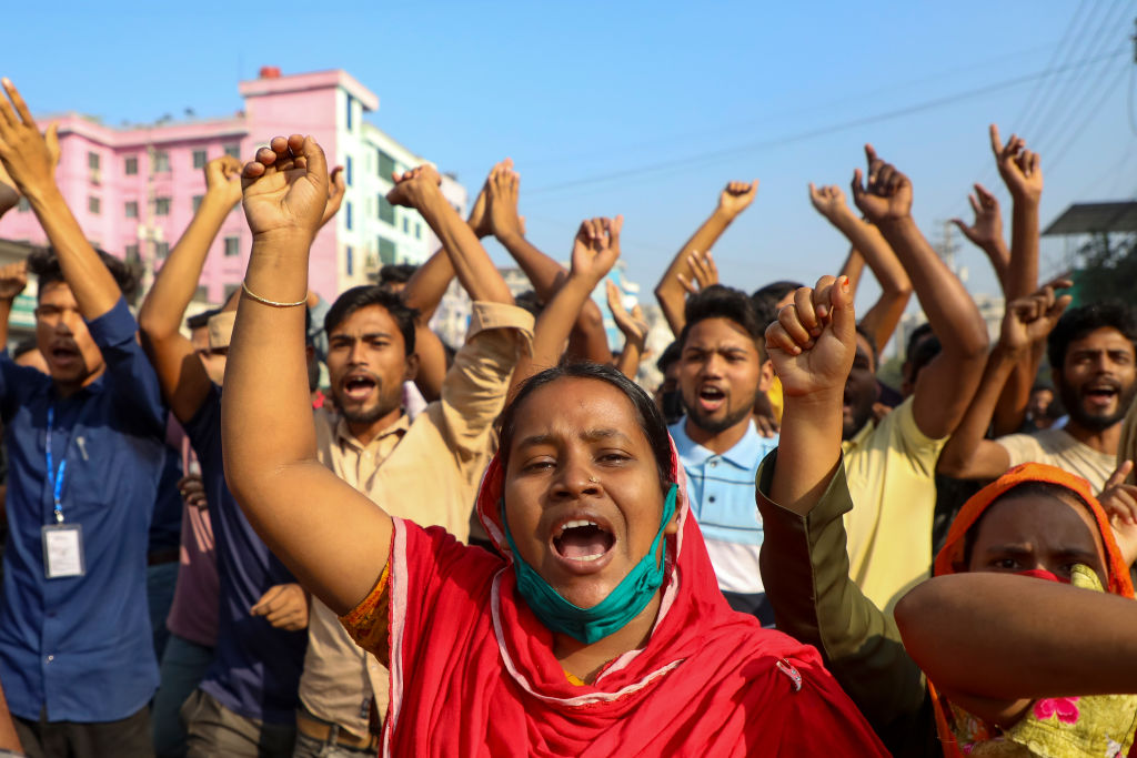 Garment workers in Bangladesh protest