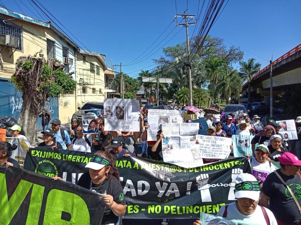 MOVIR- Massive demonstration demanding justice