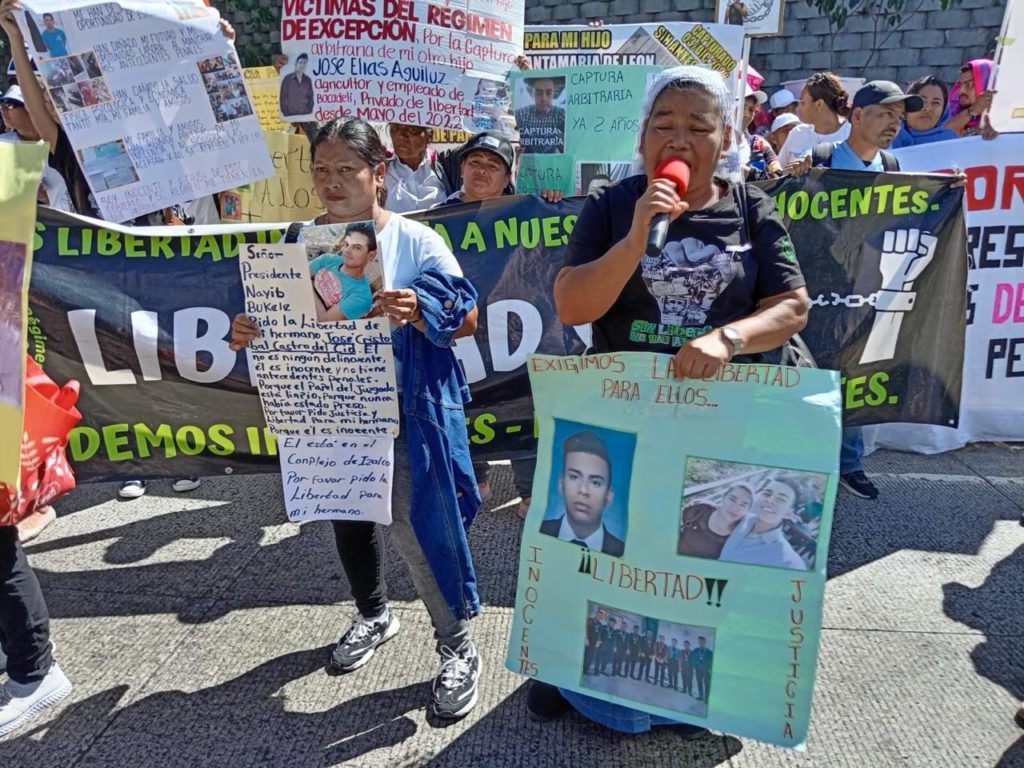 MOVIR demonstration. Movement of Victims of the Regime in El Salvador