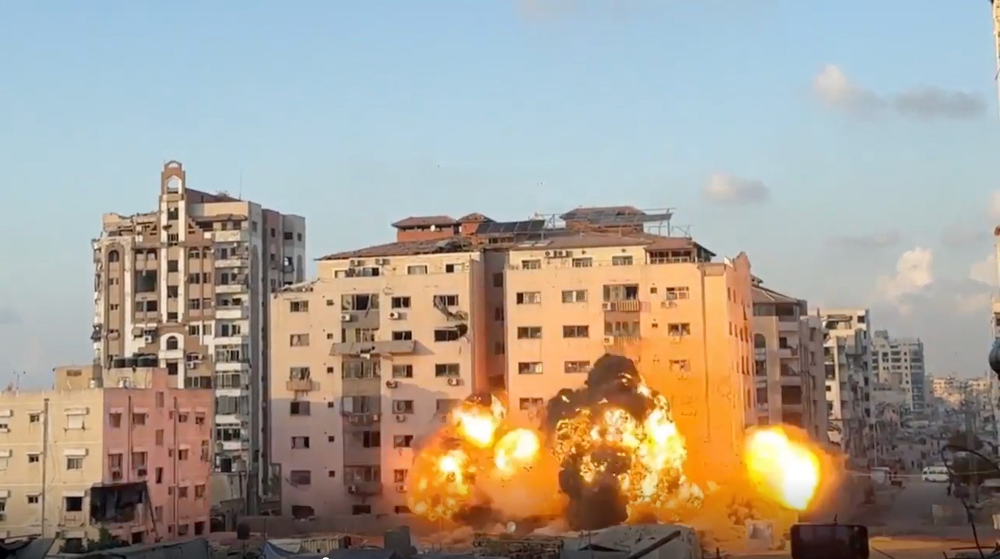 Israel/OPT: Israel’s systematic destruction of high-rise buildings must ...