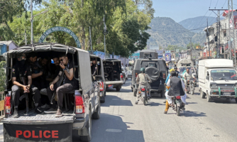 Pakistan: “Terrorism” designation of protest movement marks dangerous escalation in Jammu and Kashmir crackdown