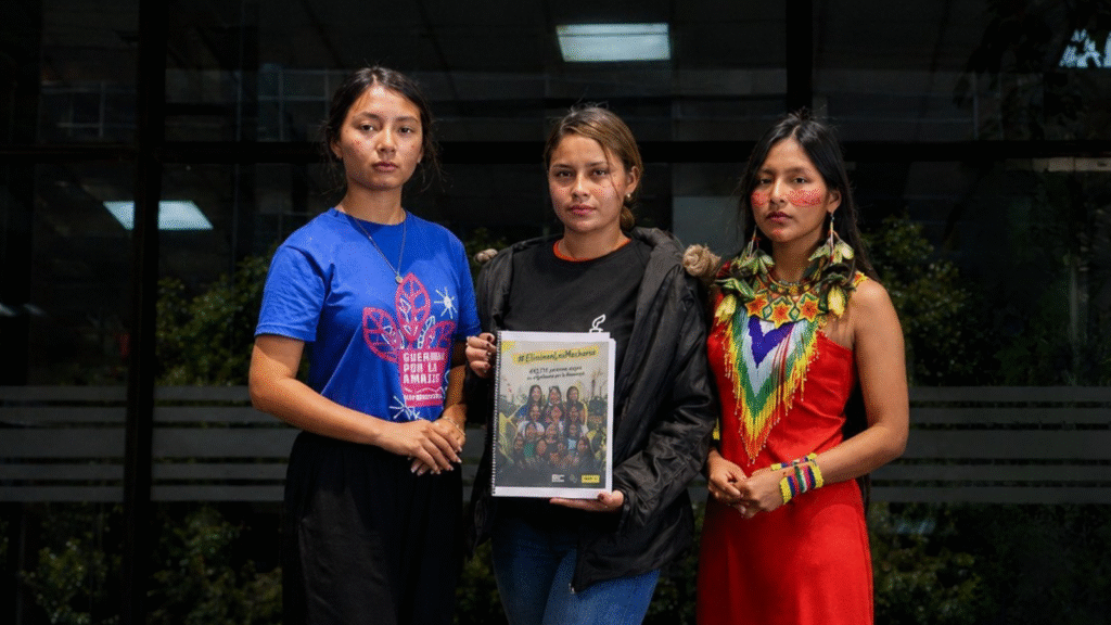 Ecuador: Guerreras por la Amazonía demand the elimination of gas flares five years after landmark ruling