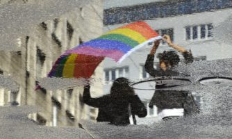 Eslovaquia: El Parlamento debe rechazar las reformas constitucionales draconianas