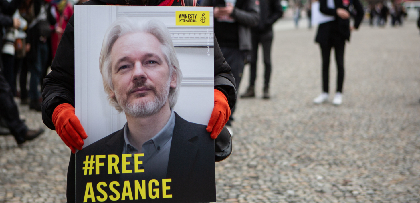 Acción sobre Assange. Febrero de 2024, Berlín (Alemania).