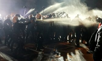 Turquía: El uso ilícito de la fuerza por la policía contra manifestantes en marzo “puede constituir tortura”