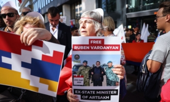 Azerbaiyán: La condena a 20 años de prisión de Ruben Vardanyan es la culminación de una “parodia” de juicio contra líderes de etnia armenia