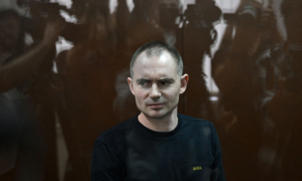 Rusia: Las autoridades intensifican la represión de la disidencia con una dura condena de prisión al político de oposición Maksim Kruglov