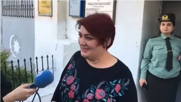 Khadija Ismayilova, entrevistada momentos antes de su liberación el 25 de mayo de 2016. © Radio Free Europe/Radio Liberty