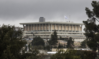 Israël et territoire palestinien occupé. La loi relative à la peine de mort nouvellement adoptée doit être abrogée