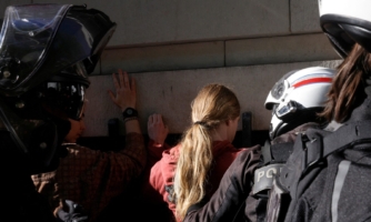 Libre : « J’ai été mise en garde à vue et poursuivie en justice pour avoir entravé la circulation »