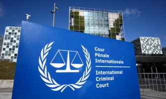 Burkina Faso/Mali/Niger. Le retrait du Statut de Rome consacre l’impunité et menace de priver les victimes de crimes de guerre de justice et de réparations  