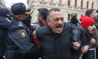 Азербайджанский активист Тофик Ягублу держал голодовку протеста 40 дней. Призовите его освободить!