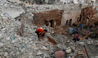 数百名平民在俄罗斯对叙利亚的空袭中丧生